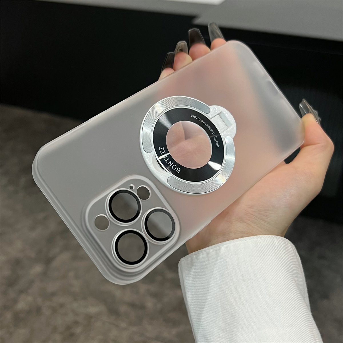 magnetic bracket phone case